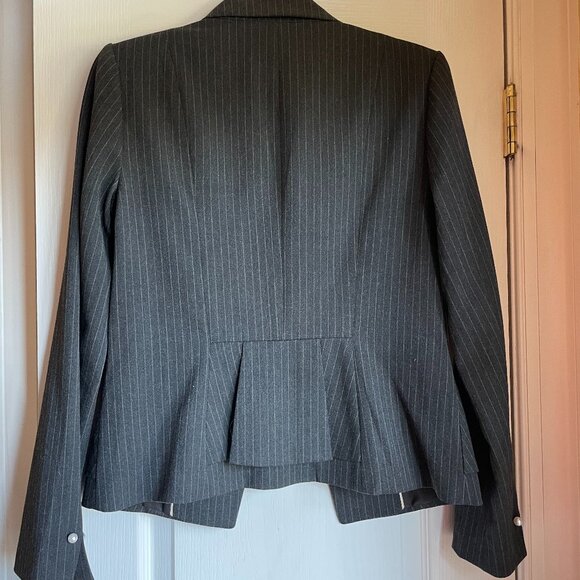 WHBM Gray blazer Size 4 - Picture 6 of 7